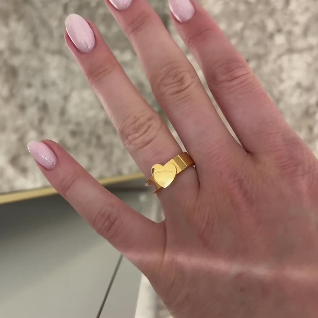Heart ring - No discoloration